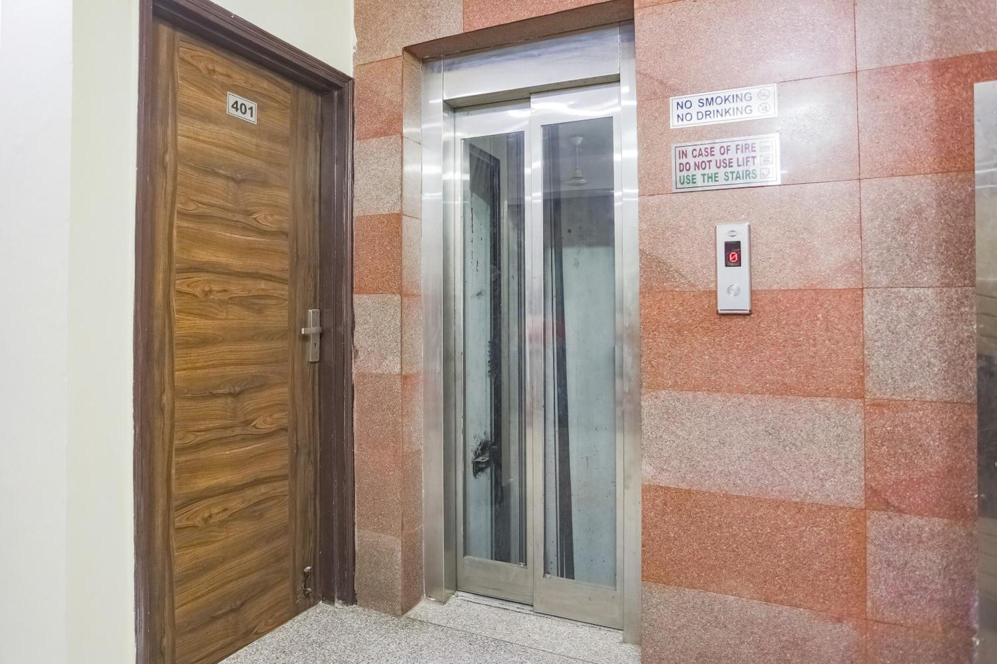Hotel O Green High New Delhi Exterior photo